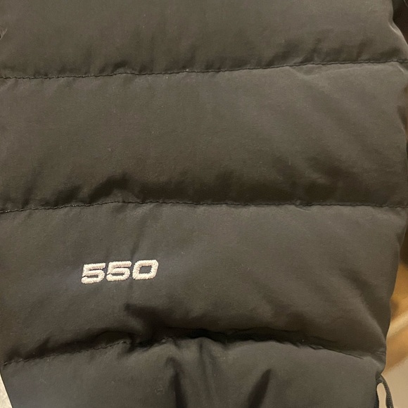 The North Face black puffer jacket 550 SZ Medium - Picture 6 of 6